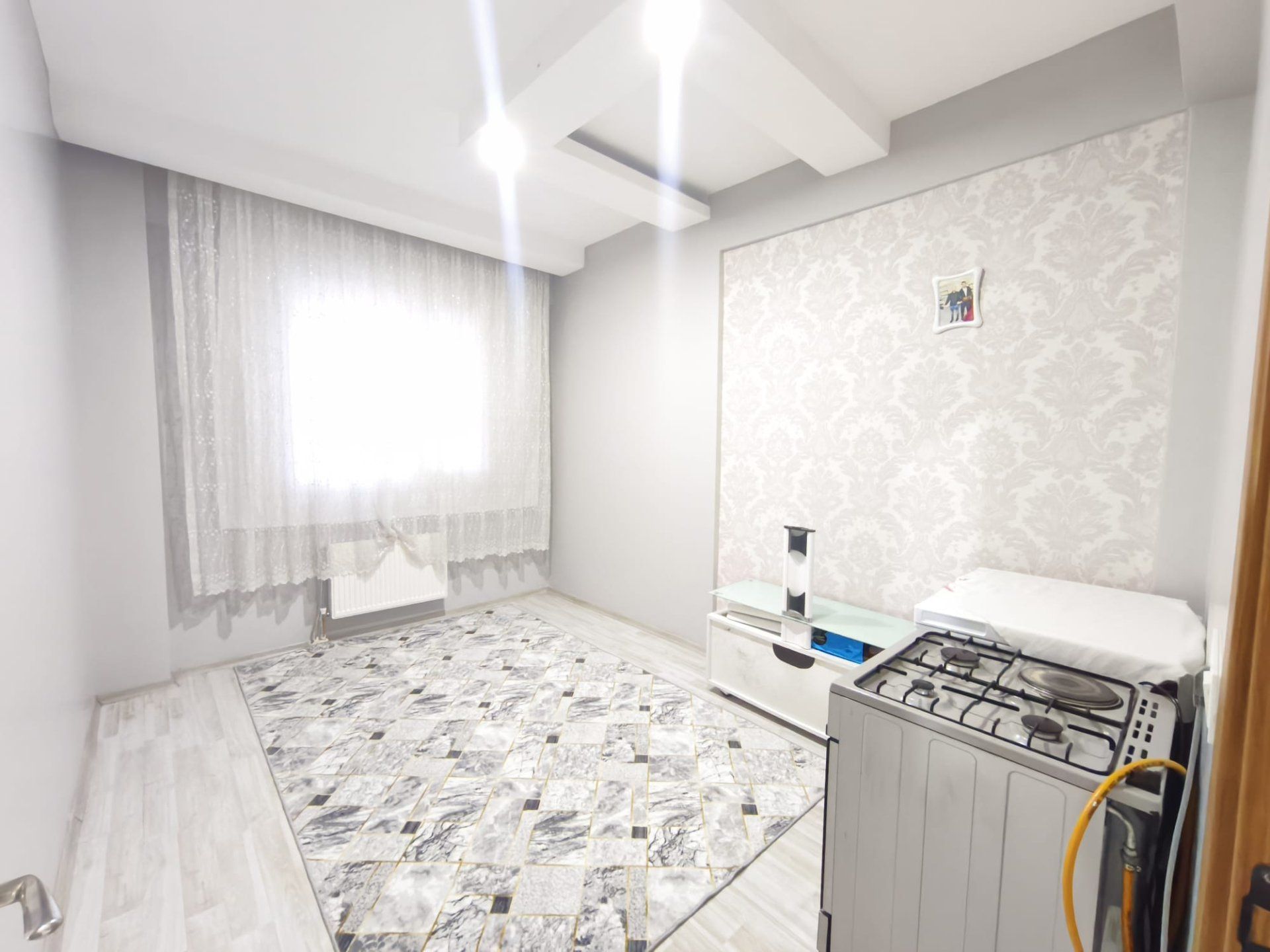 ACİL SATILIK AHMET KAYA CADDESİNDE 2+1 YÜKSEK GİRİŞ DAİRE