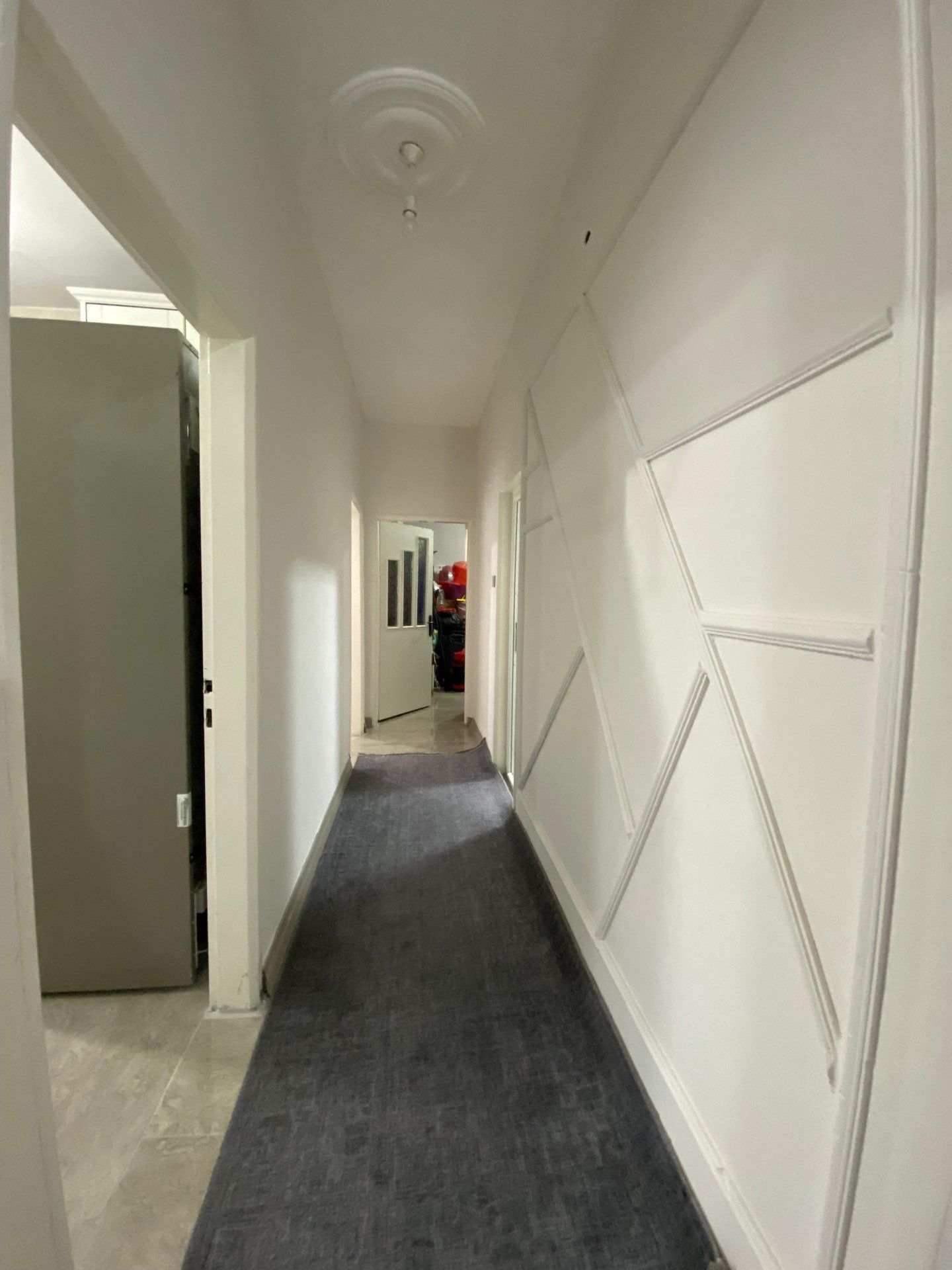 HUZUREVLERİ SON DURAK ANA CADDE ÜZERİ BAKIMLI 3+1 FIRSAT DAİRE