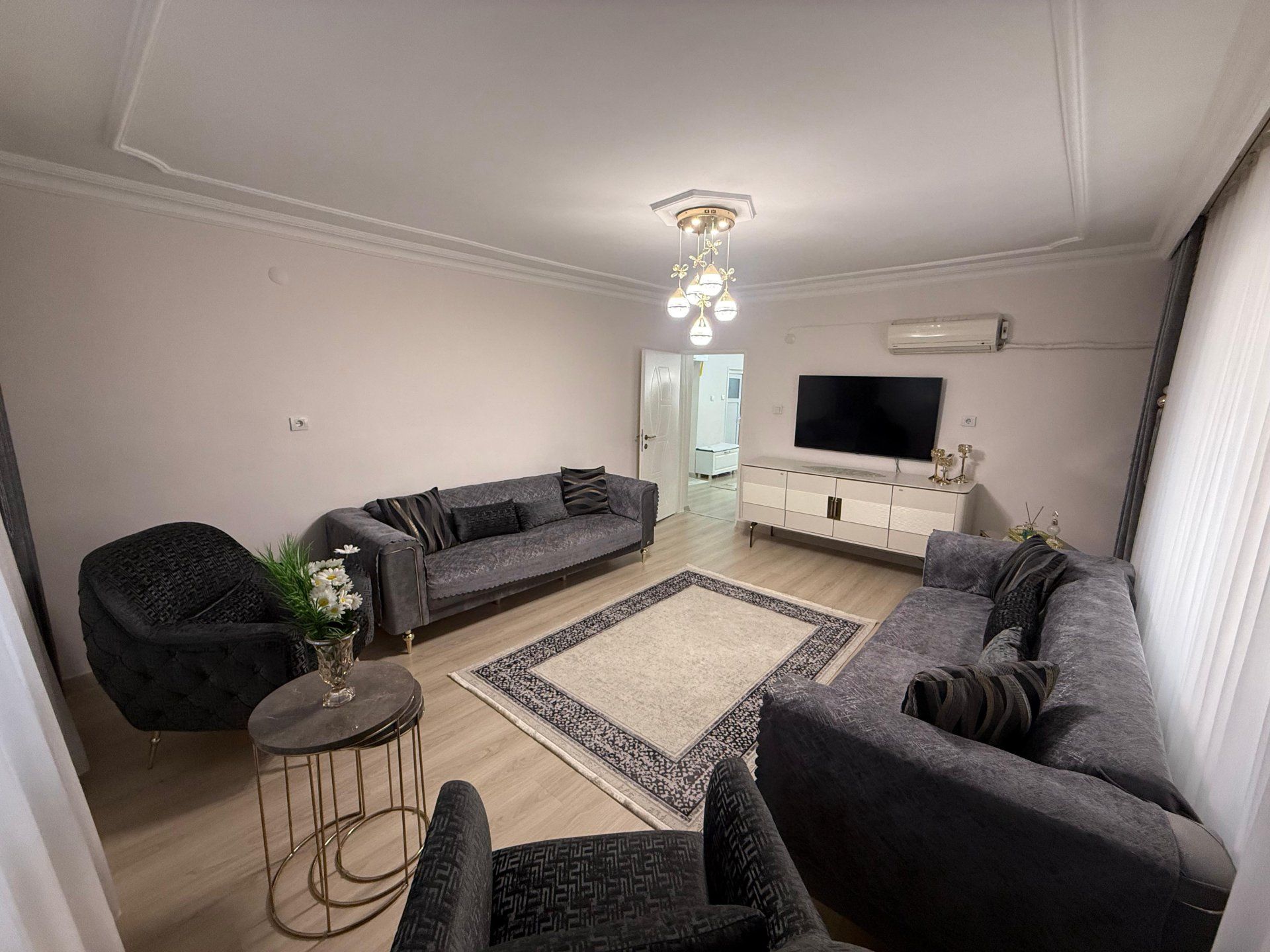 NİNOVA AVM ARKASINDA 3+1 SATILIK FIRSAT DAİRE