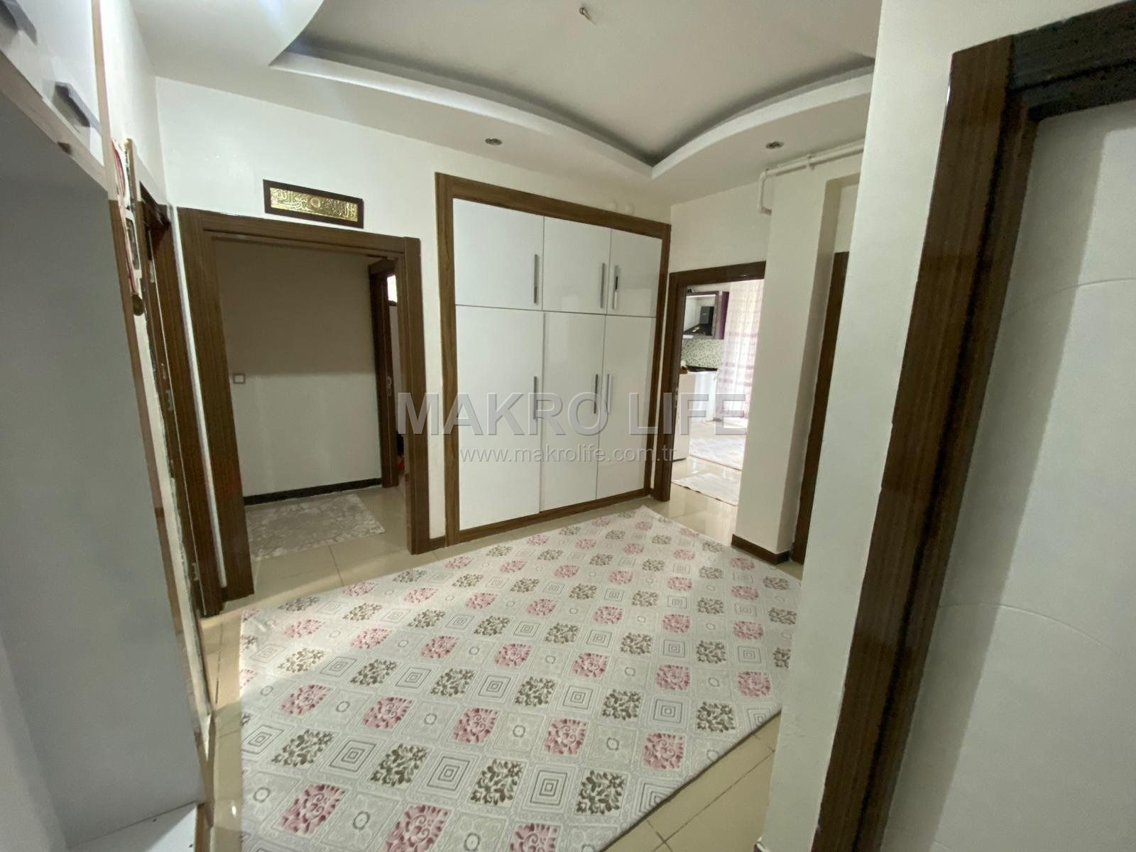 BAĞCILAR ESKİ SİVEREK CADDESİNDE SATILIK 3+1 FIRSAT DAİRE