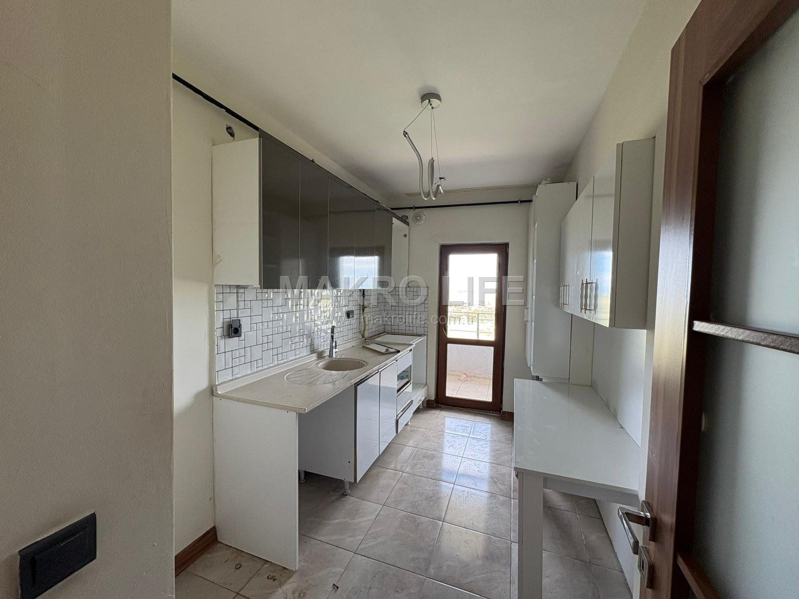 808 TOKİ'DE KİRALIK 2+1 DAİRE