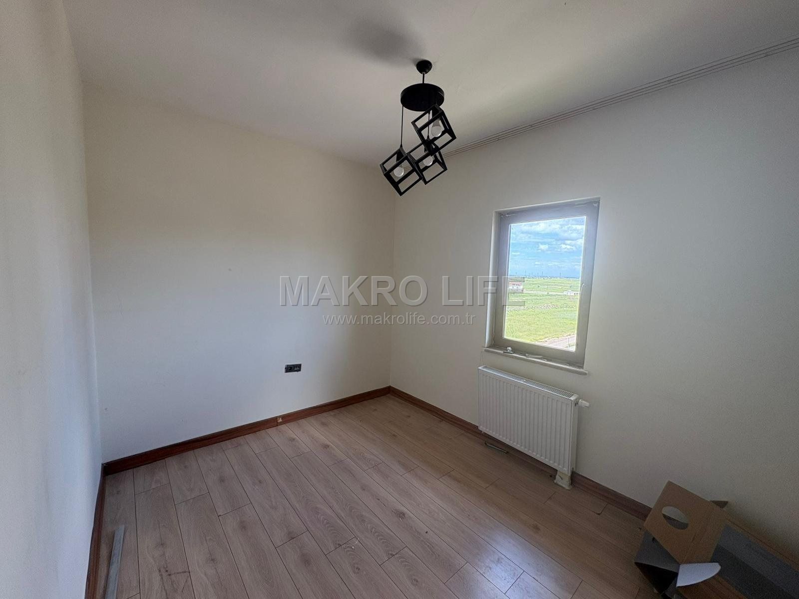 808 TOKİ'DE KİRALIK 2+1 DAİRE